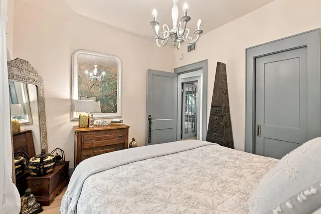  Residence photo 36