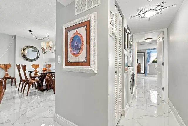 Singer Island Unit 611 photo 8
