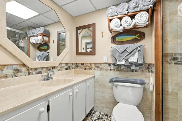 Singer Island Unit 611 photo 13
