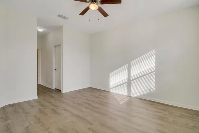 Residence photo 29