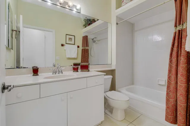 Residence photo 35
