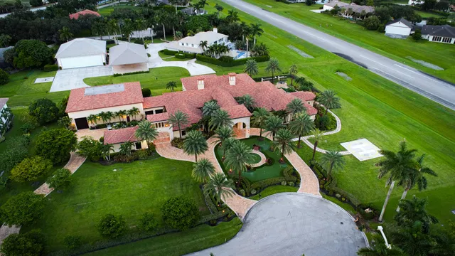 Wellington Aero Club Residence photo 3