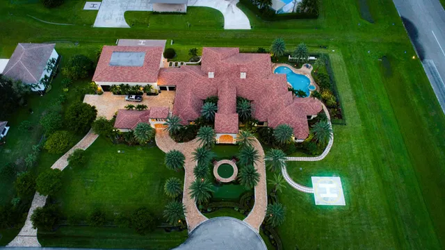 Wellington Aero Club Residence photo 11