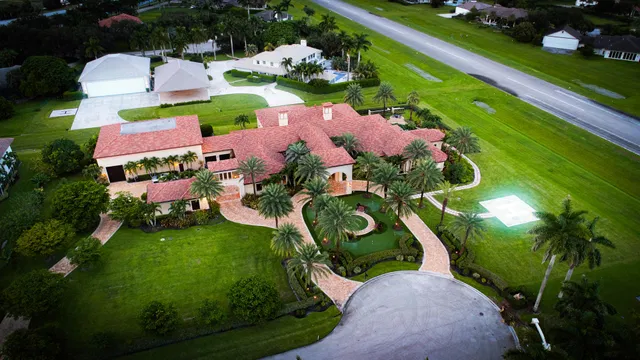 Wellington Aero Club Residence photo 12