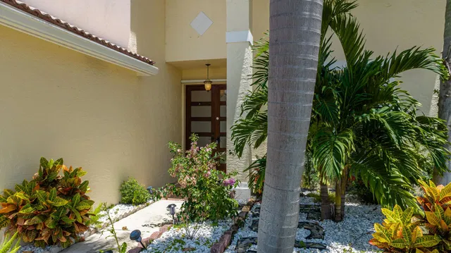 Residence photo 19