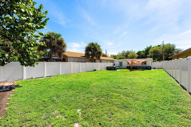  Residence photo 23