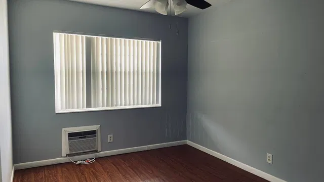 Residence photo 12