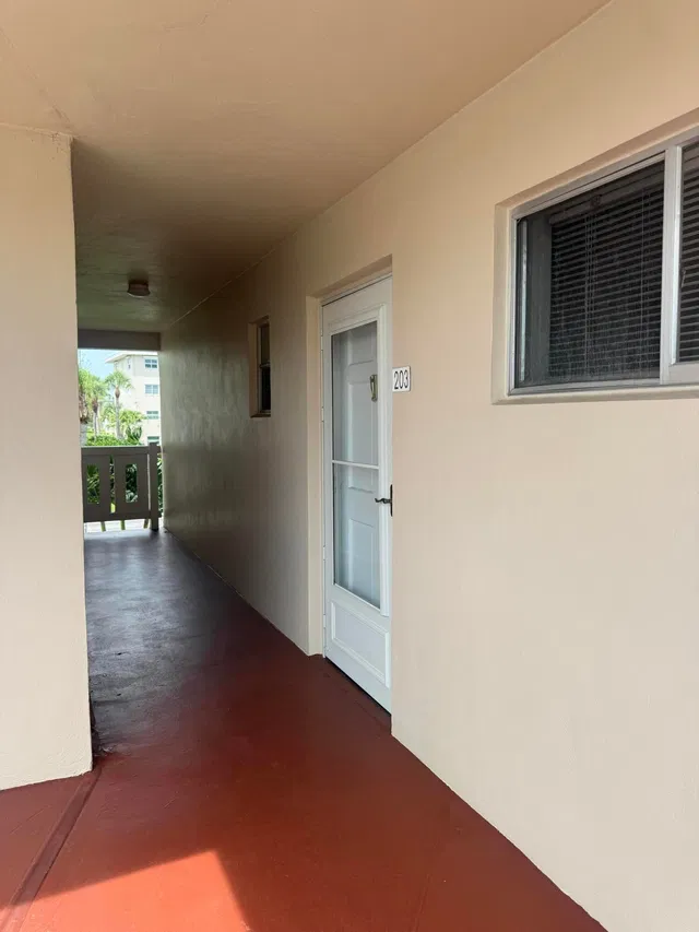 Unit Apt 203 photo 2