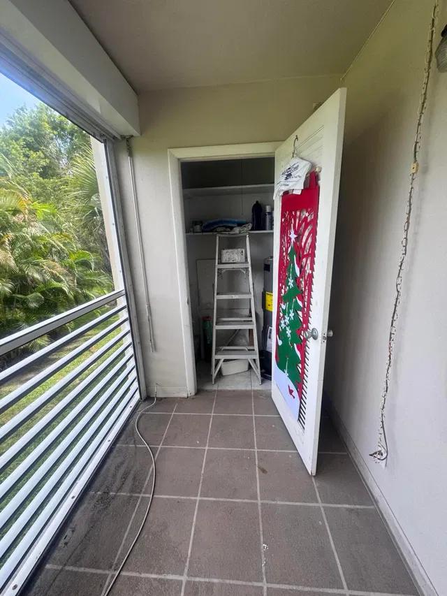 Unit Apt 203 photo 5