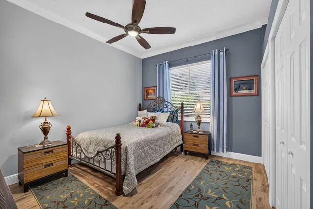  Residence photo 51