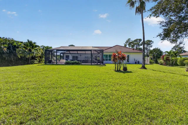  Residence photo 86