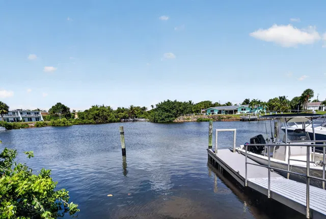 Village of North Palm Beach Residence photo 14