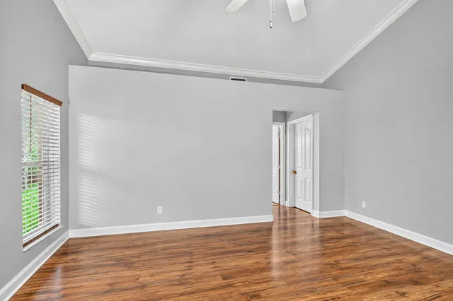 Residence photo 9