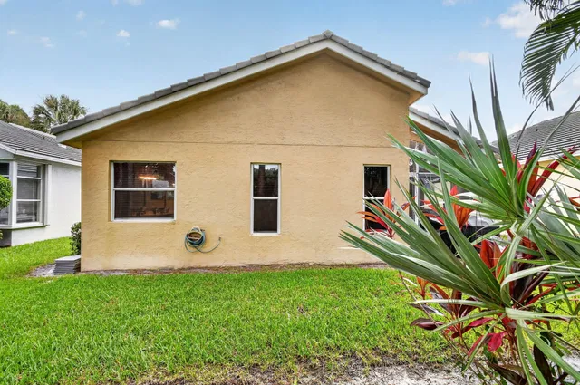 Residence photo 19