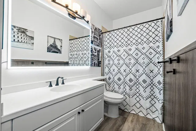 Residence photo 16