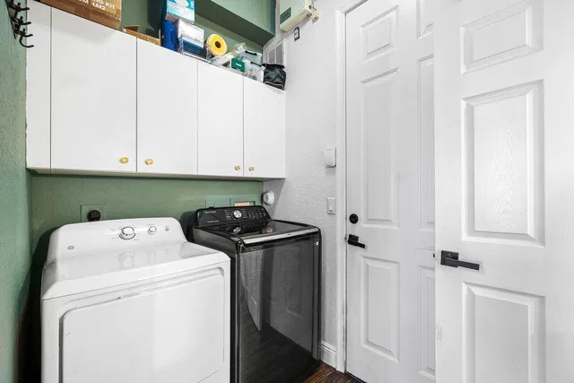 Residence photo 18