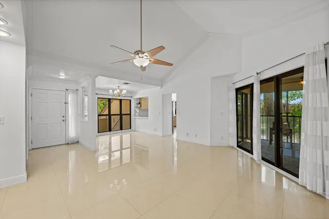 PGA National Palm Beach Gardens Unit 1160 photo 2
