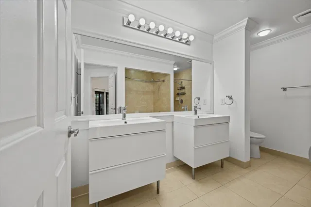 PGA National Palm Beach Gardens Unit 1160 photo 8