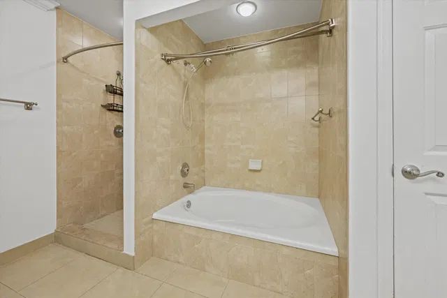 PGA National Palm Beach Gardens Unit 1160 photo 9