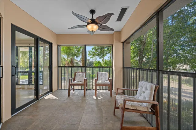 PGA National Palm Beach Gardens Unit 1160 photo 27