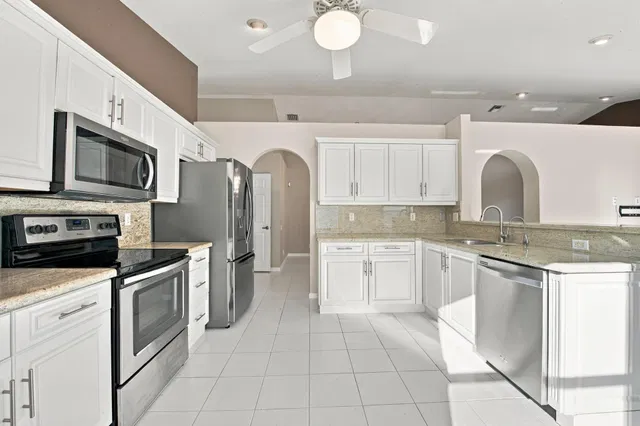 Residence photo 21