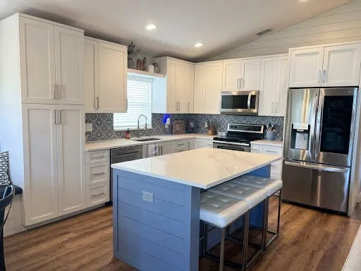 Residence photo 3