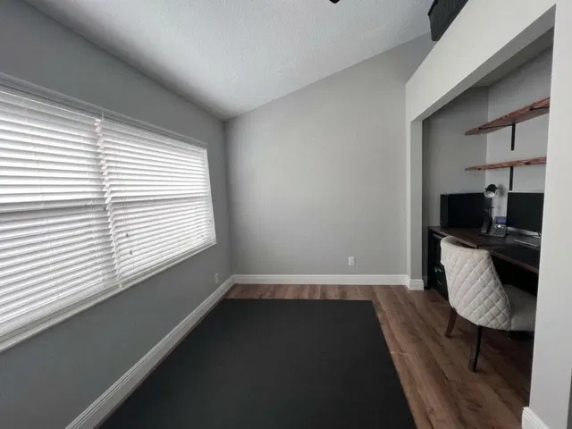 Residence photo 15