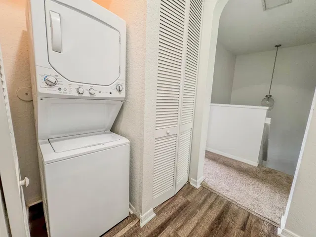  Residence photo 20