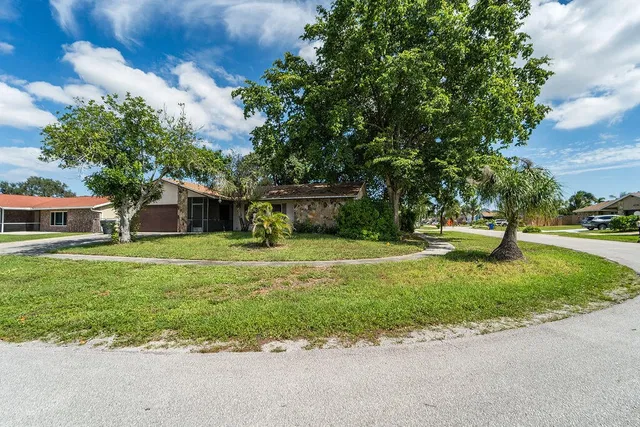 Residence photo 10
