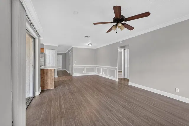 Residence photo 18