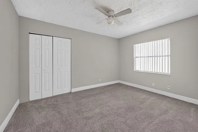 Residence photo 20