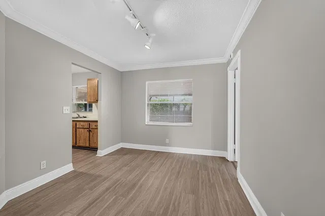 Residence photo 29