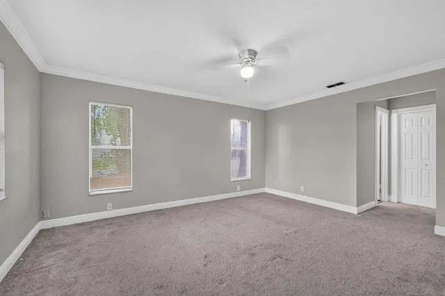 Residence photo 31