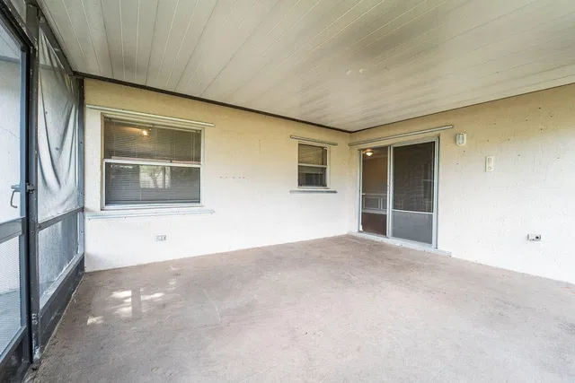 Residence photo 40