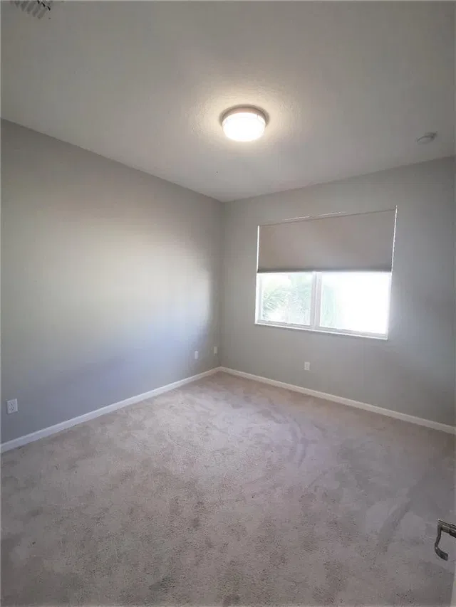 Residence photo 11