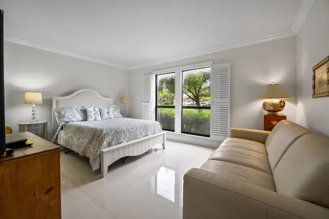 PGA National Palm Beach Gardens Residence photo 23