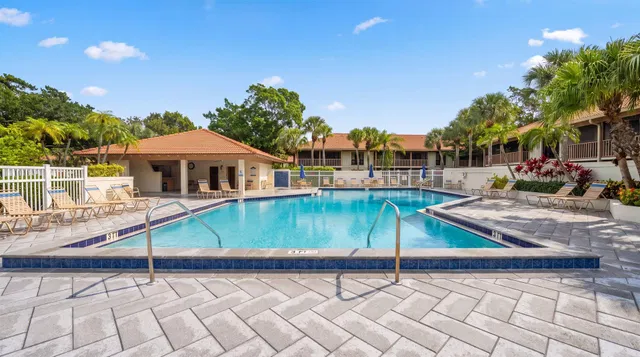 PGA National Palm Beach Gardens Residence photo 40