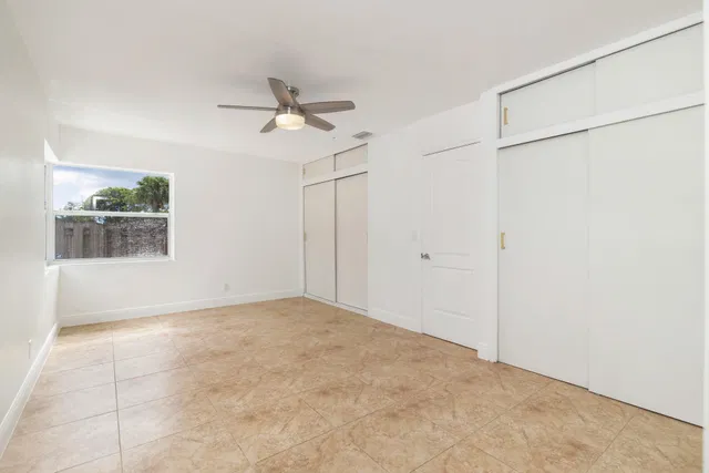 West Palm Beach Residence photo 12