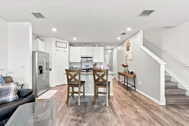Residence photo 8