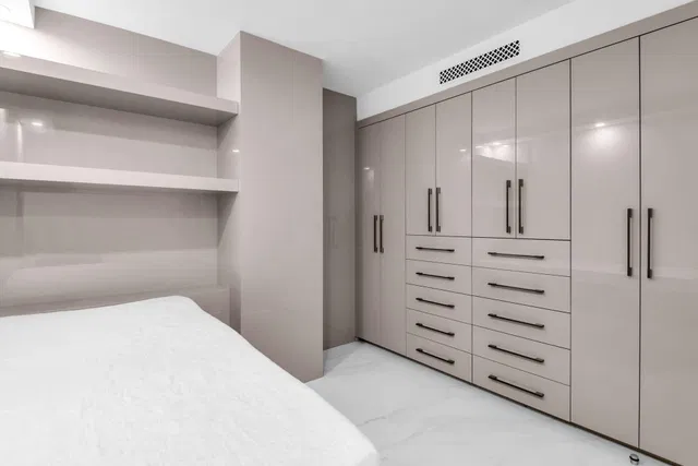 550 S Ocean Boca Unit 1205 photo 11