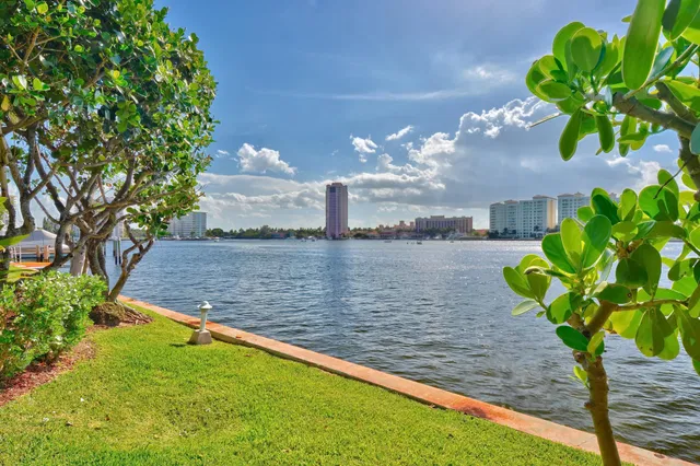 550 S Ocean Boca Unit 1205 photo 49