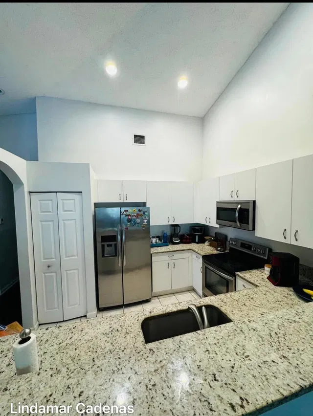 Residence photo 9