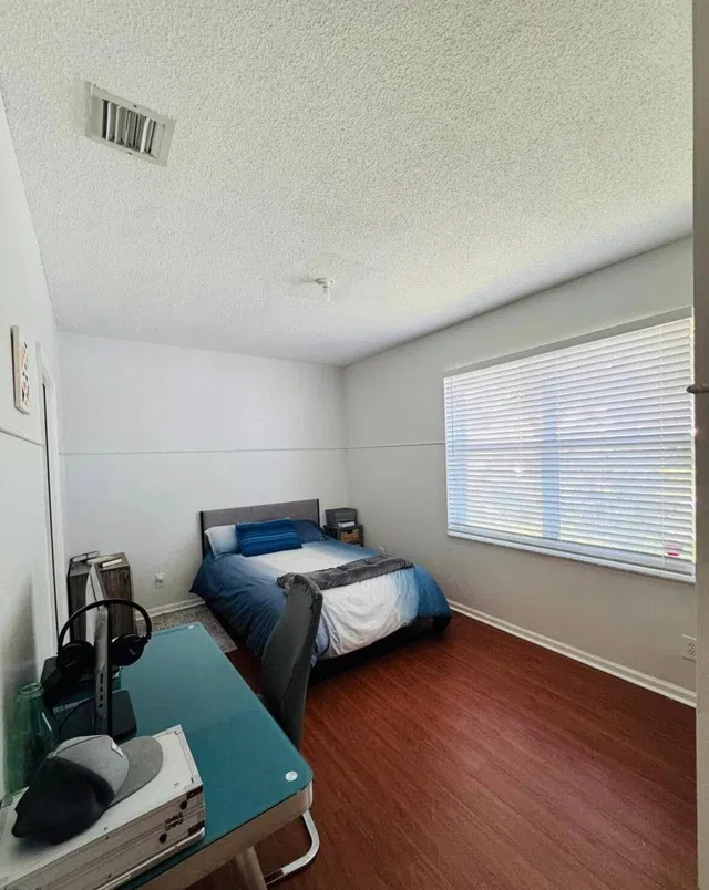 Residence photo 13