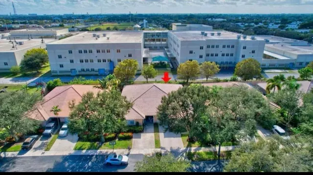 Residence photo 15