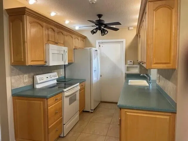 Residence photo 4