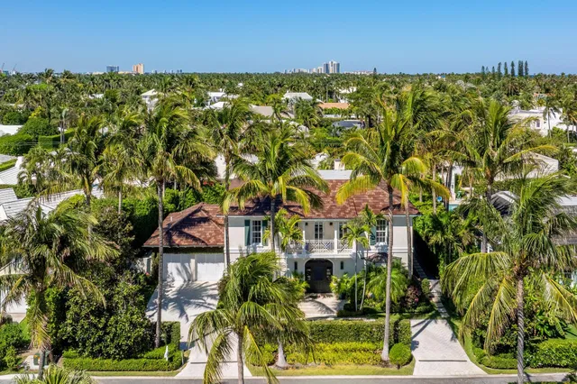 North End Palm Beach Residence photo 11