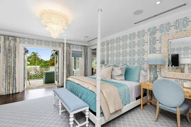 North End Palm Beach Residence photo 49