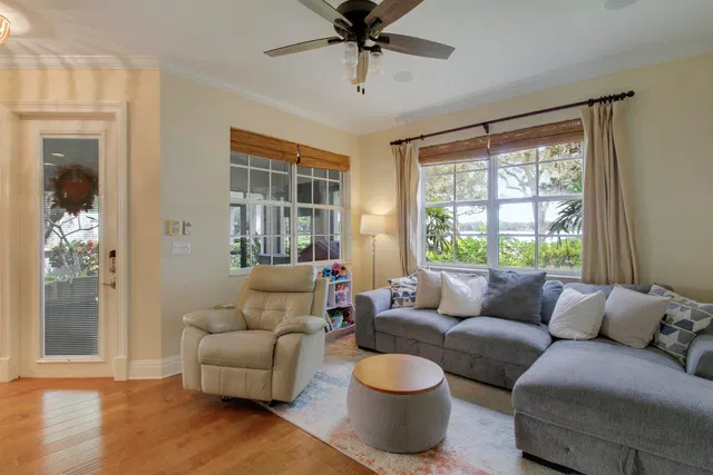 Evergrene Palm Beach Gardens Residence photo 18