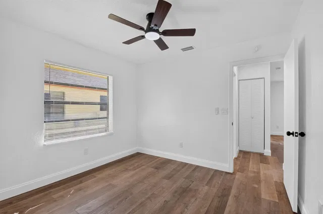  Residence photo 12