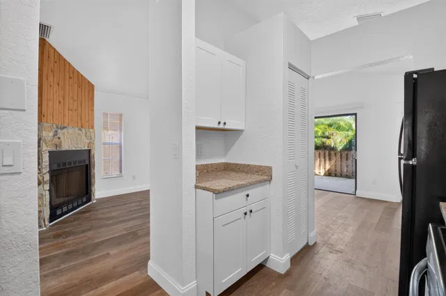  Residence photo 18